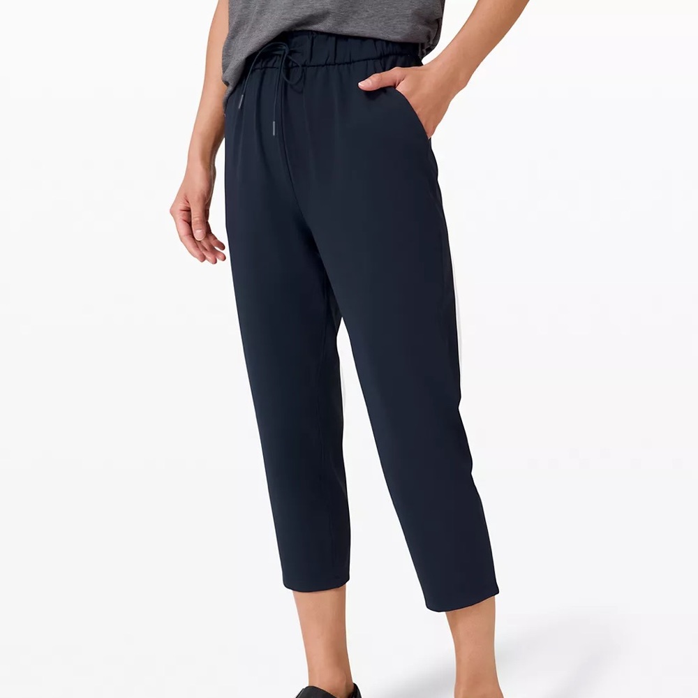 lululemon On The Fly Crop
